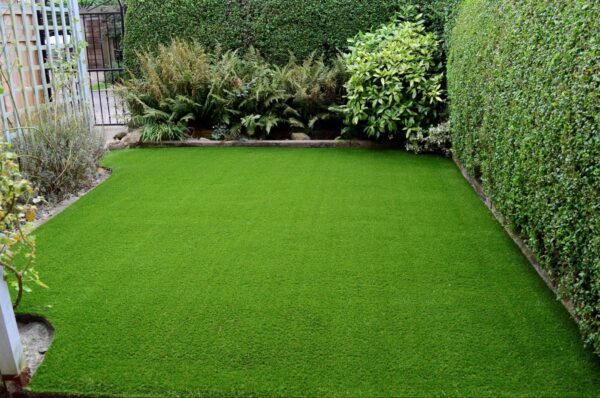 artificial turf - Image 2